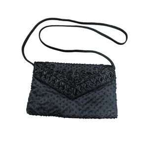 Clutch Purse / La Regale / Shoulder Bag / Satin / black beaded / Vintage